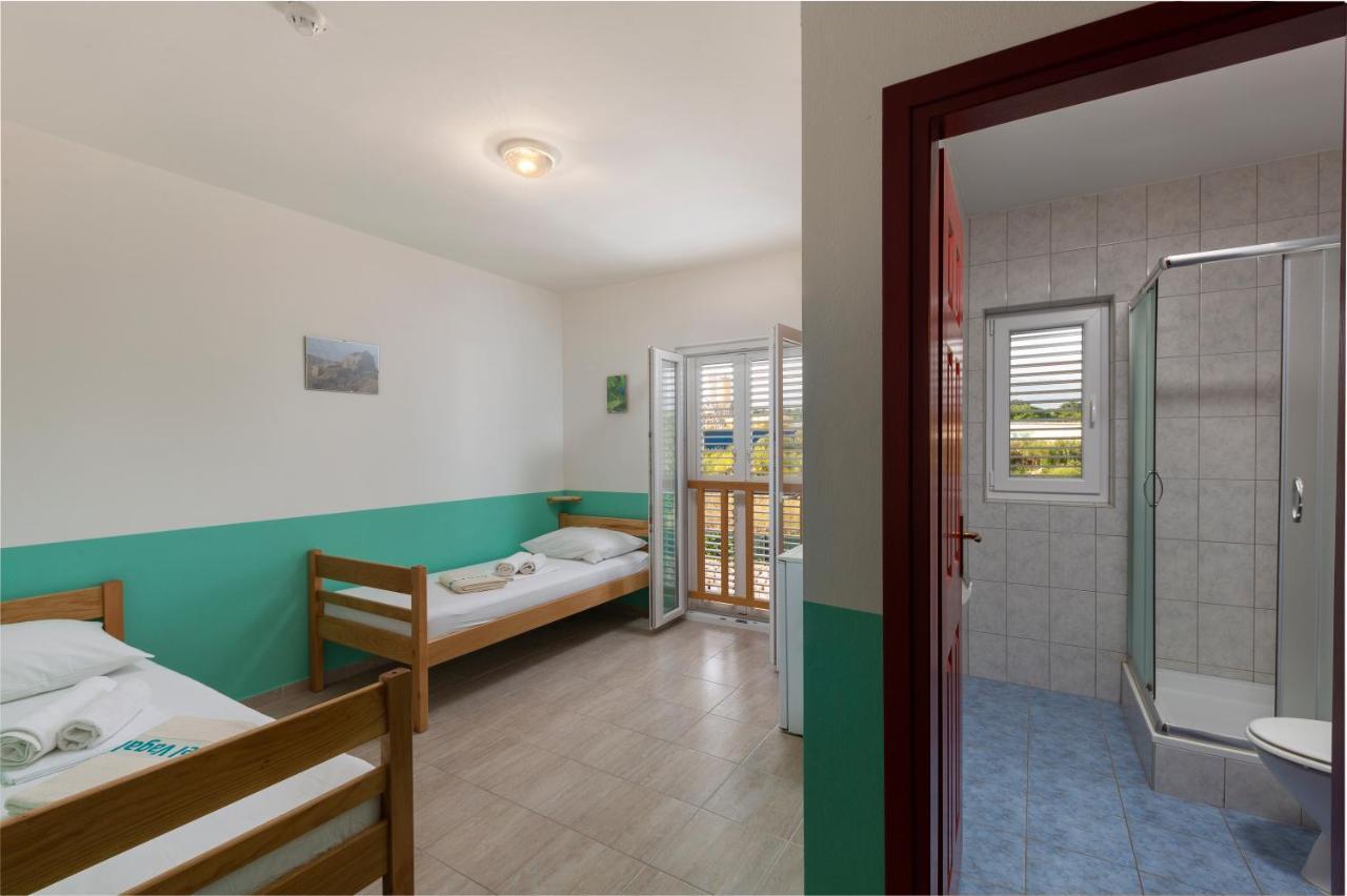 & Vagabundo Hostel